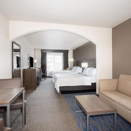 Holiday Inn Express & Suites Manhattan By Ihg Ngoại thất bức ảnh