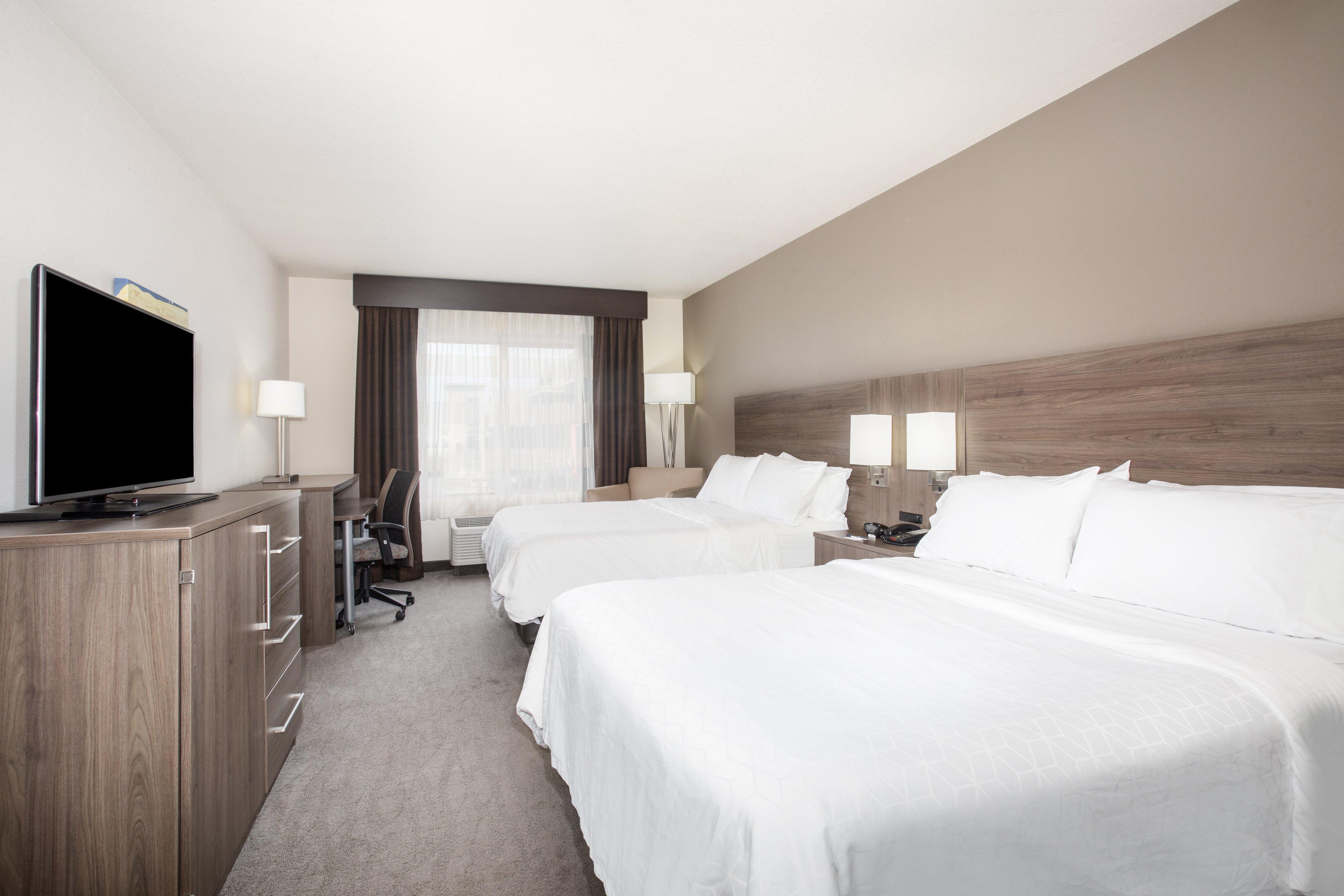 Holiday Inn Express & Suites Manhattan By Ihg Ngoại thất bức ảnh