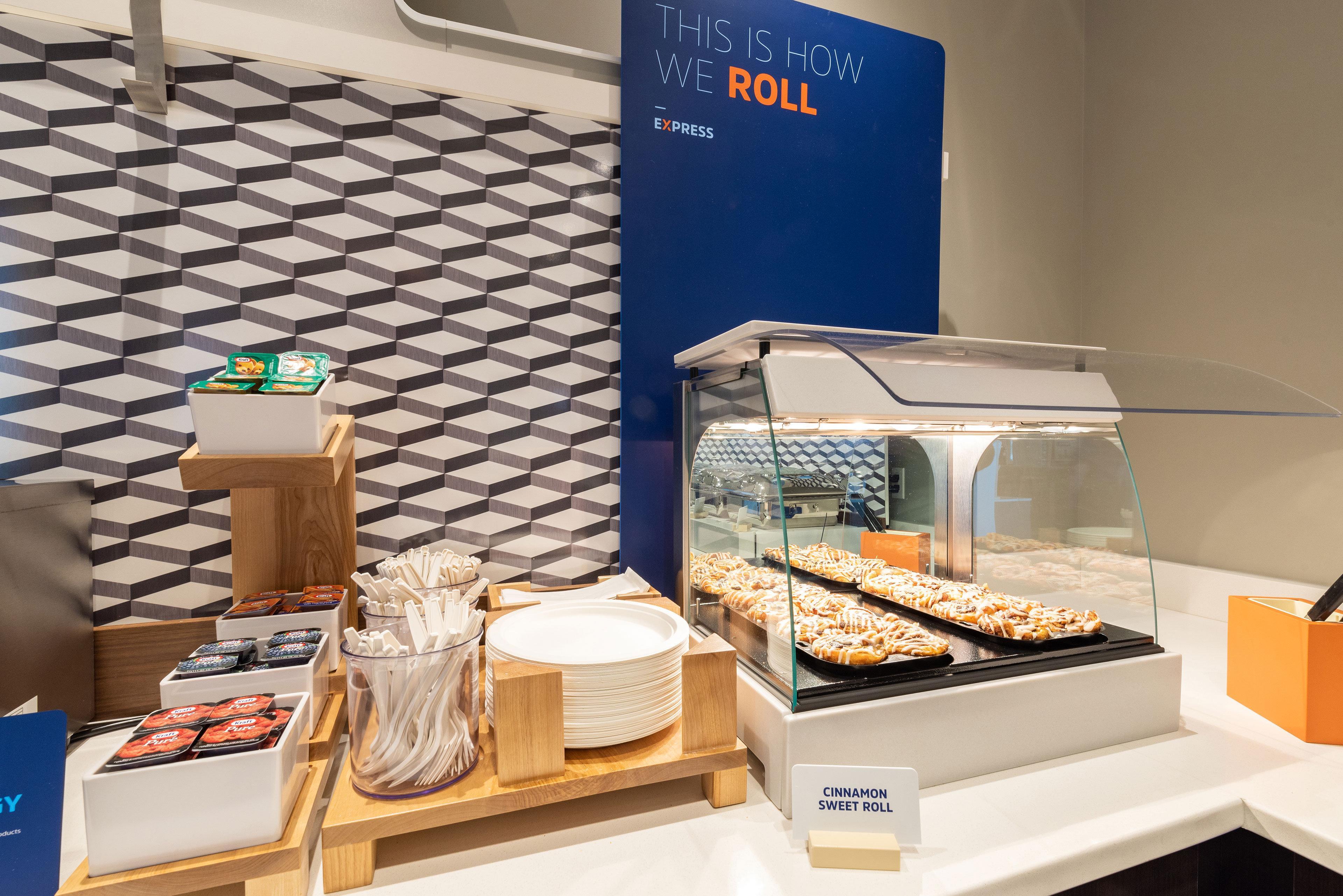 Holiday Inn Express & Suites Manhattan By Ihg Ngoại thất bức ảnh
