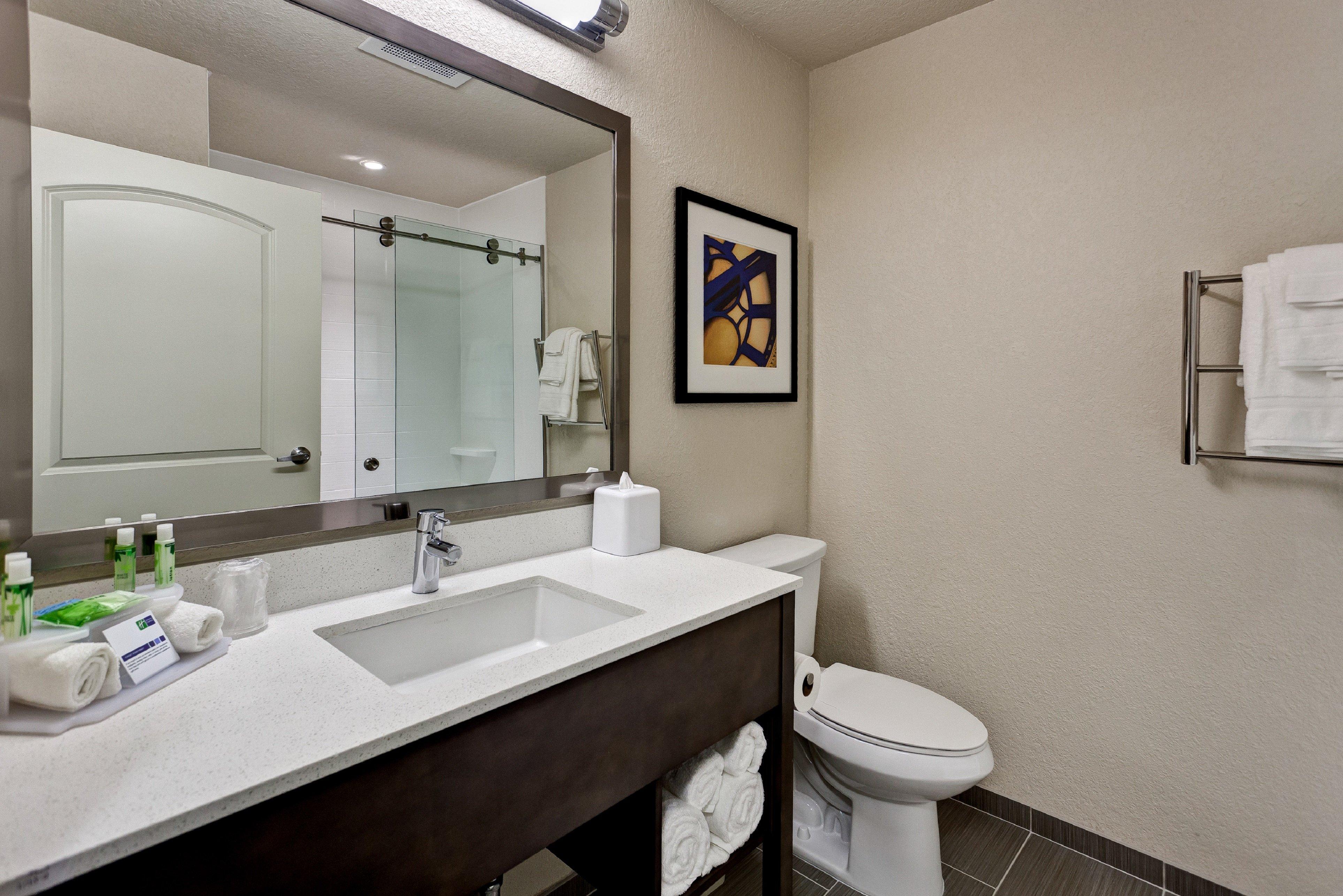 Holiday Inn Express & Suites Manhattan By Ihg Ngoại thất bức ảnh