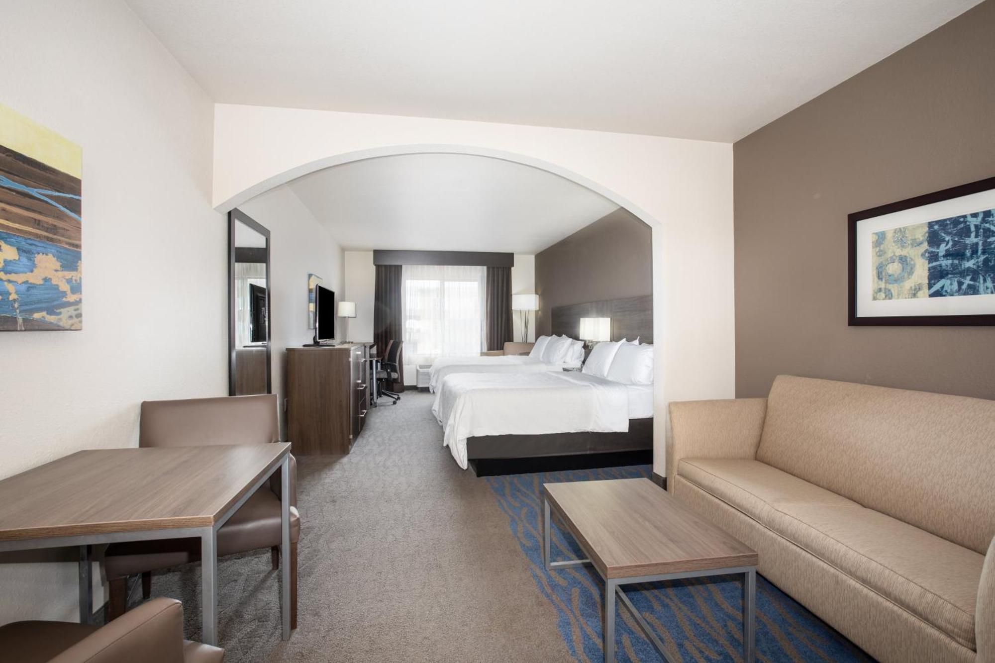 Holiday Inn Express & Suites Manhattan By Ihg Ngoại thất bức ảnh